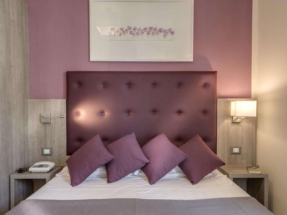 Hotel Azzurra Марина-ди-Пьетрасанта Экстерьер фото